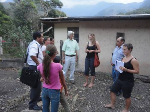 Econtinuidad se hace presente en el Pozuzo: Un Biohuerto Educativo en la mira