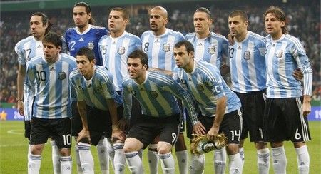 Mundial Sudáfrica 2010, Argentina: Maradona y su lista final