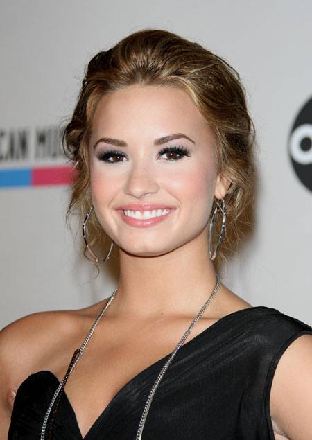 Demi Lovato M s taquillera que Miley Cyrus y Selena G mez