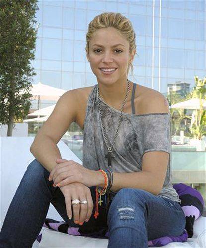 Shakira feliz en Barcelona y más cerca de Gerard Piqué