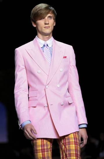 Semana de la Moda de Nueva York: El hombre pierde el miedo al rosa