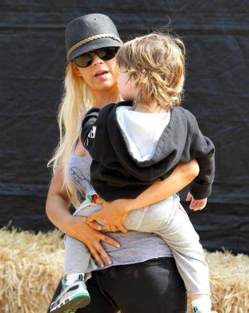Christina Aguilera se esfuerza por dejar atrás su divorcio