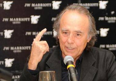 Joan Manuel Serrat vuelve a Quito