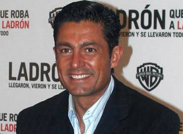 Fernando Colunga ni se casa ni tiene novia