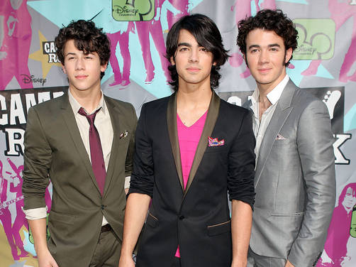 Los Jonas Brothers vuelven a sonreir