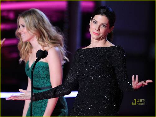 Sandra Bullock y Scarlett Johansson aclararon las cosas en los Golden Globes
