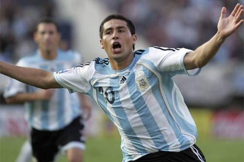 Riquelme volvería a la selección argentina Riquelme volvería a la selección argentina