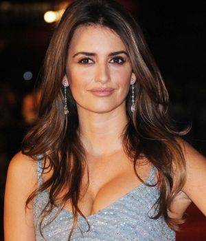 Penélope Cruz acude al ginecólogo en Londres