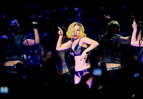 Lady Gaga estrena un remix de 'Born This Way'
