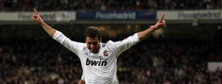 Higuaín confía en volver antes del final de la temporada Higuaín confía en volver antes del final de la temporada