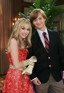 La Joyeria de 'Hannah Montana' podría salir del mercado por contener 'cadmio'