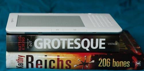 Amazon vende el doble de libros electrónicos que de papel y pasta dura Amazon vende el doble de libros electrónicos que de papel y pasta dura