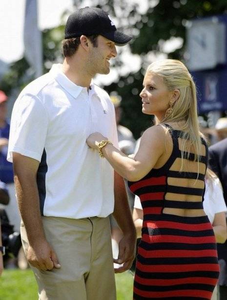 Jessica Simpson encontró su primera arruga Jessica Simpson encontró su primera arruga