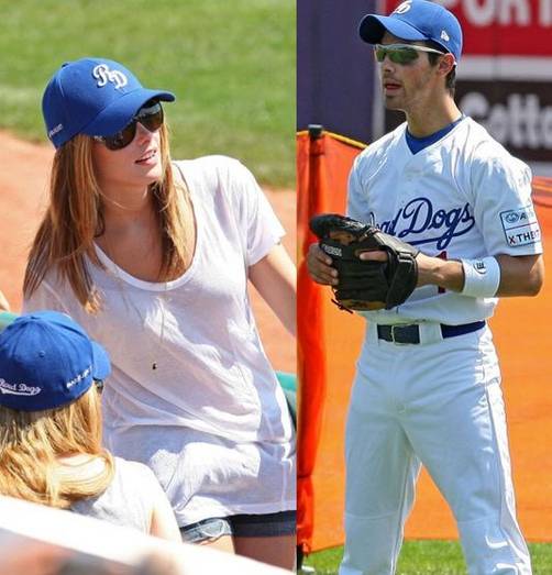 Ashley Greene juegó béisbol con Joe Jonas