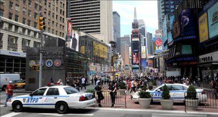 Un vehículo sospechoso obliga a cerrar temporalmente Times Square