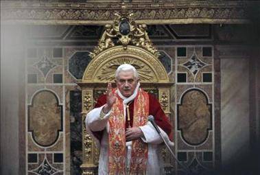 El Papa aboga por una renovación en una Iglesia 'humillada' por la pederastia