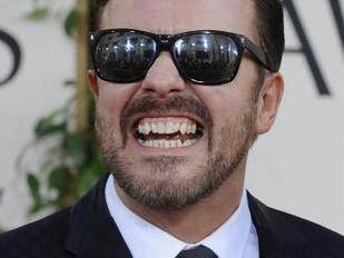 Ricky Gervais nada arrepentido de las bromas que hizo en los Globos de Oro