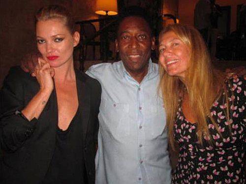Foto: Kate Moss y Pelé se encuentran en una fiesta