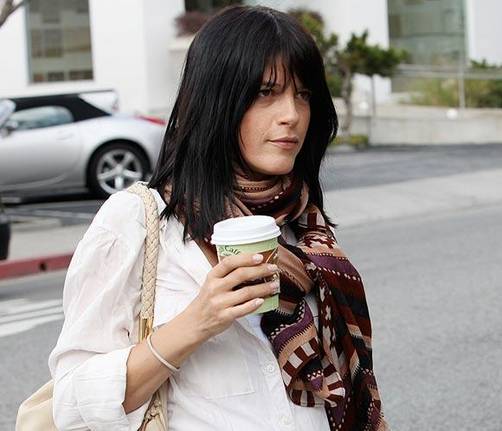 Selma Blair, cómodo estilo premamá