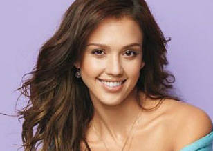 Jessica Alba con las molestias típicas del embarazo