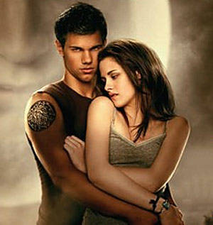Eclipse: Kristen Stewart y Taylor Lautner volvieron a grabar su escena en la tienda