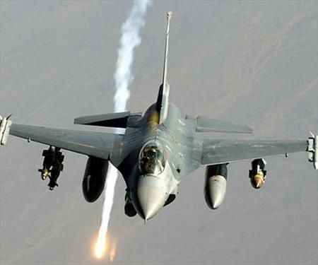 CHILE ADMITE PARTICIPAR DE CARRERA ARMAMENTISTA DISPARADA POR CHÁVEZ CHILE ADMITE PARTICIPAR DE CARRERA ARMAMENTISTA DISPARADA POR CHÁVEZ