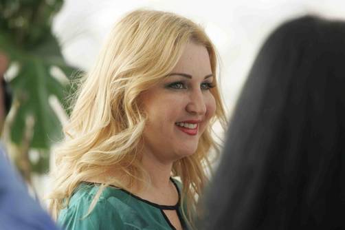 Alicia Villarreal pierde demanda y le embargan una de sus residencias
