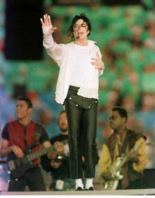 Michael Jackson lucha por el número uno en España