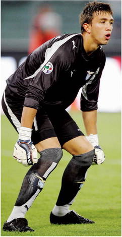 Mundial Sudafrica 2010: Muslera, un héroe en la selección de Uruguay