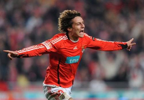 El brasileño David Luiz: 'Mi futuro le pertenece a Dios' El brasileño David Luiz: 'Mi futuro le pertenece a Dios'