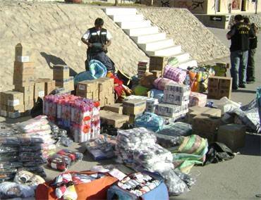 Incautan mercadería de contrabando en Desaguadero