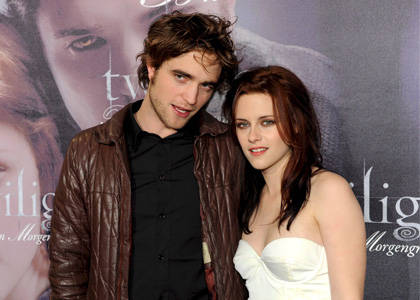 Robert Pattinson y Kristen Stewart son rescatados por la policia