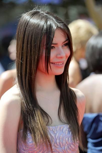 Miranda Cosgrove en los Creative Arts Emmy Awards 2010