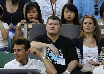 El ex campeón Hatton pierde la licencia para boxear
