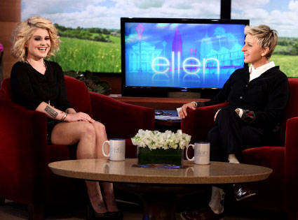 Kelly Osbourne aún no olvida a Luke Worrall