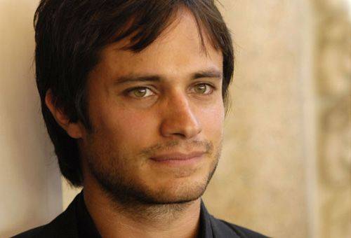 Gael García dará vida al ex campeón Roberto 'Mano de Piedra' Durán