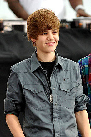 Justin Bieber arriba a España el próximo 29 de noviembre y firmará autografos en Madrid