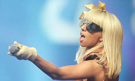 Lady Gaga se confiesa fan de Rebecca Black