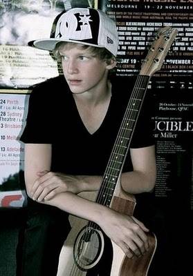 Cody Simpson es la nueva competencia de Justin Bieber