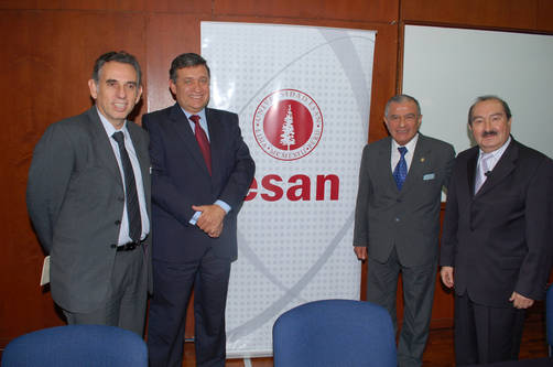 ESAN realizó foro 'Retos en el Sector Salud para el próximo quinquenio en el Perú'