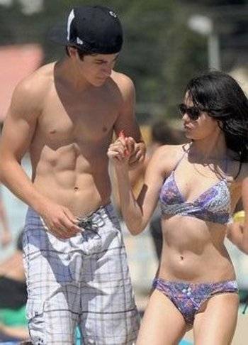 Selena Gomez podría tener un romace con David Henrie