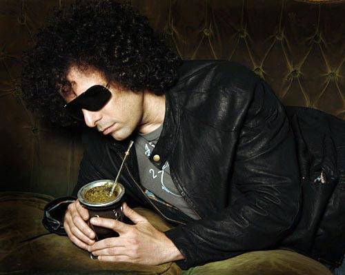 Calamaro cierra su cuenta de 'Twitter'