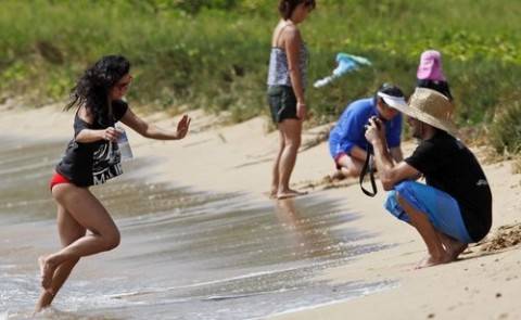 Vanessa Hudgens junto a Zac Efron de vacaciones en Maui Vanessa Hudgens junto a Zac Efron de vacaciones en Maui