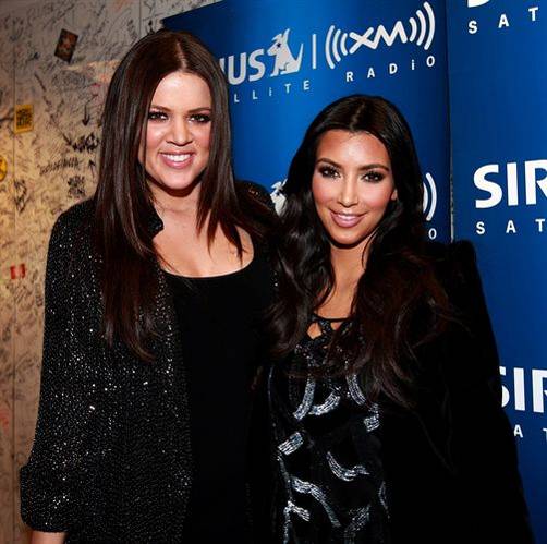 Kim Kardashian recibe consejos de su hermana Khloe