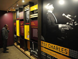 Ray Charles ya tiene su propia biblioteca