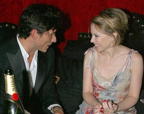 Kylie Minogue y Andrés Velencoso pasaran las fiestas juntos