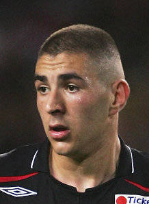 Caso Zahia: El Real Madrid expresa su apoyo total a Karim Benzema Caso Zahia: El Real Madrid expresa su apoyo total a Karim Benzema