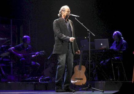 Joan Manuel Serrat recuerda a El Salvador antes de su visita