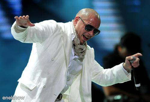 La actuación de Pitbull en Viña del Mar con malos comentarios