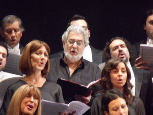 Video: Plácido Domingo se dirigió a los trabajadores del Teatro Colón